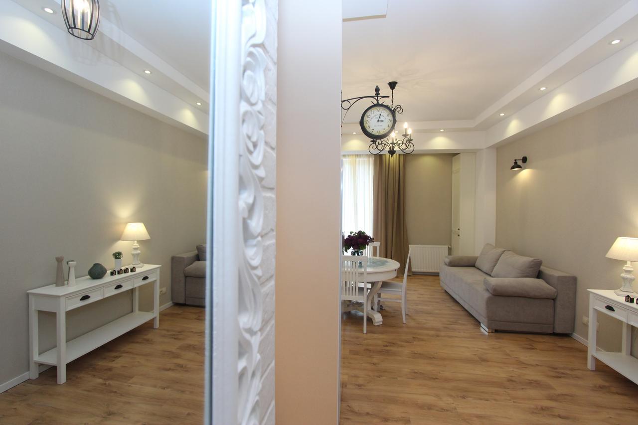 New Apartment In Old 第比利斯 外观 照片